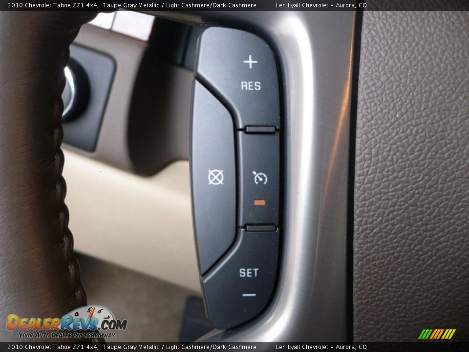 2010 Chevrolet Tahoe Z71 4x4 Taupe Gray Metallic / Light Cashmere/Dark Cashmere Photo #27