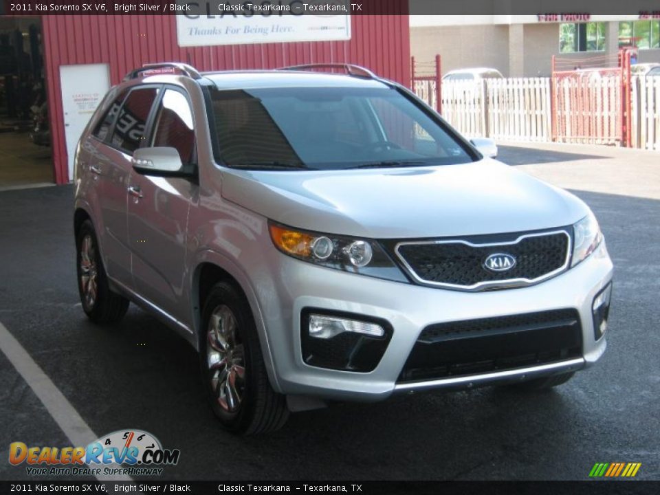 2011 Kia Sorento SX V6 Bright Silver / Black Photo #7