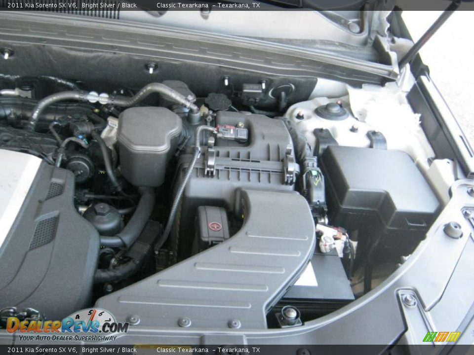 2011 Kia Sorento SX V6 Bright Silver / Black Photo #27