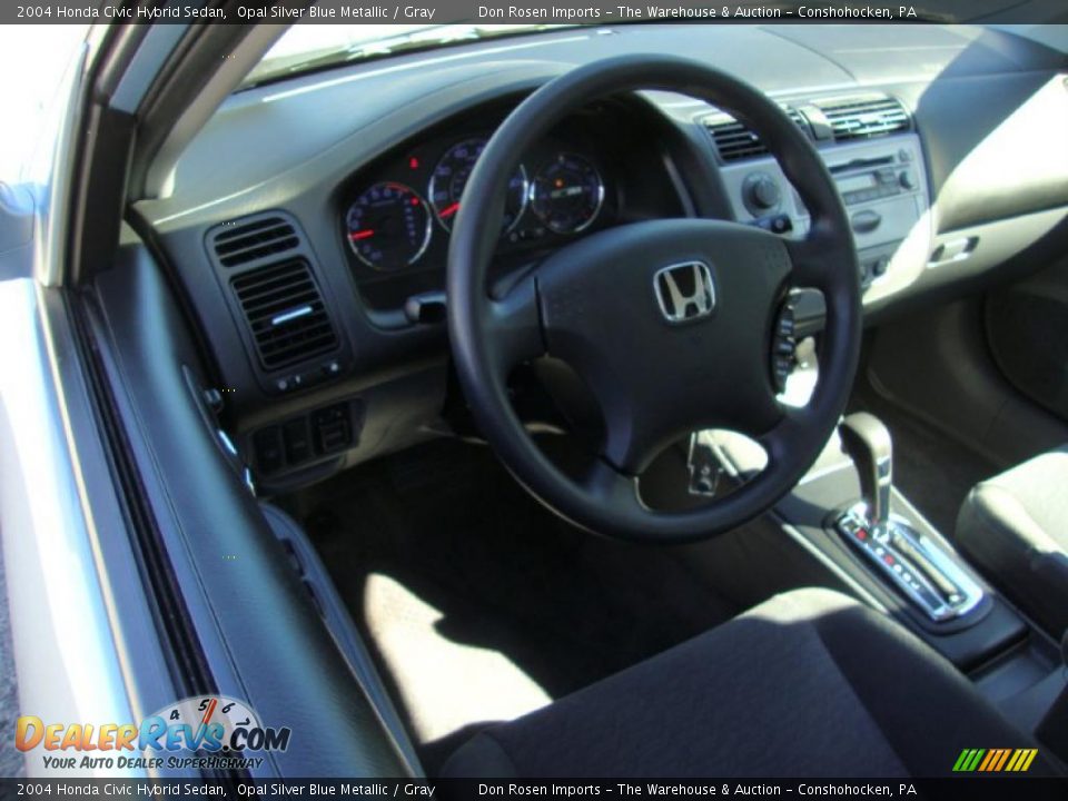 2004 Honda Civic Hybrid Sedan Opal Silver Blue Metallic / Gray Photo #12