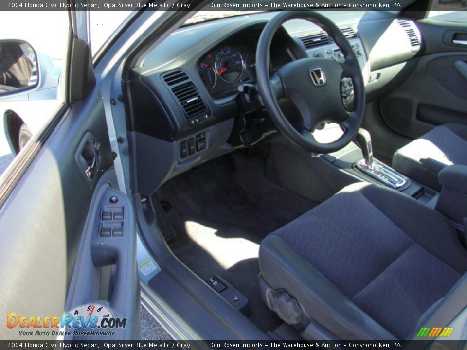 2004 Honda Civic Hybrid Sedan Opal Silver Blue Metallic / Gray Photo #13