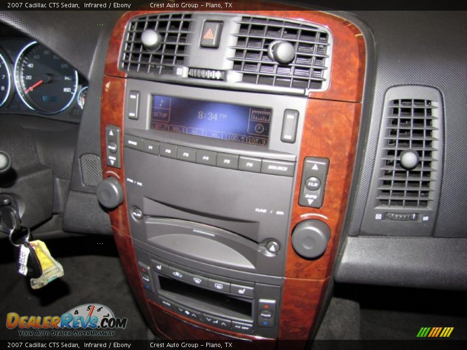 Controls of 2007 Cadillac CTS Sedan Photo #15