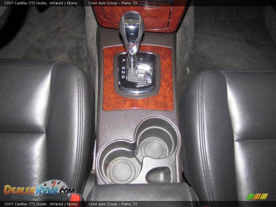 2007 Cadillac CTS Sedan Shifter Photo #16