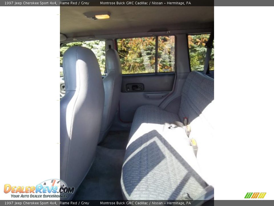 1997 Jeep Cherokee Sport 4x4 Flame Red / Grey Photo #23