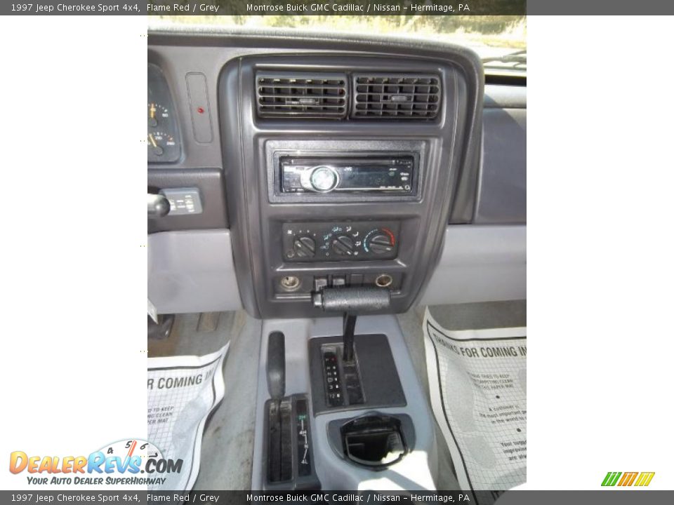 1997 Jeep Cherokee Sport 4x4 Flame Red / Grey Photo #28