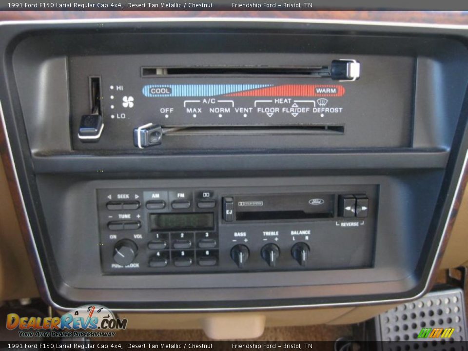 1991 Ford F150 Lariat Regular Cab 4x4 Desert Tan Metallic / Chestnut Photo #24