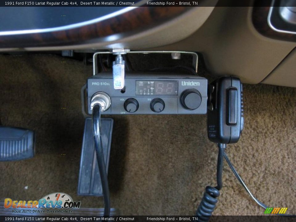 1991 Ford F150 Lariat Regular Cab 4x4 Desert Tan Metallic / Chestnut Photo #25