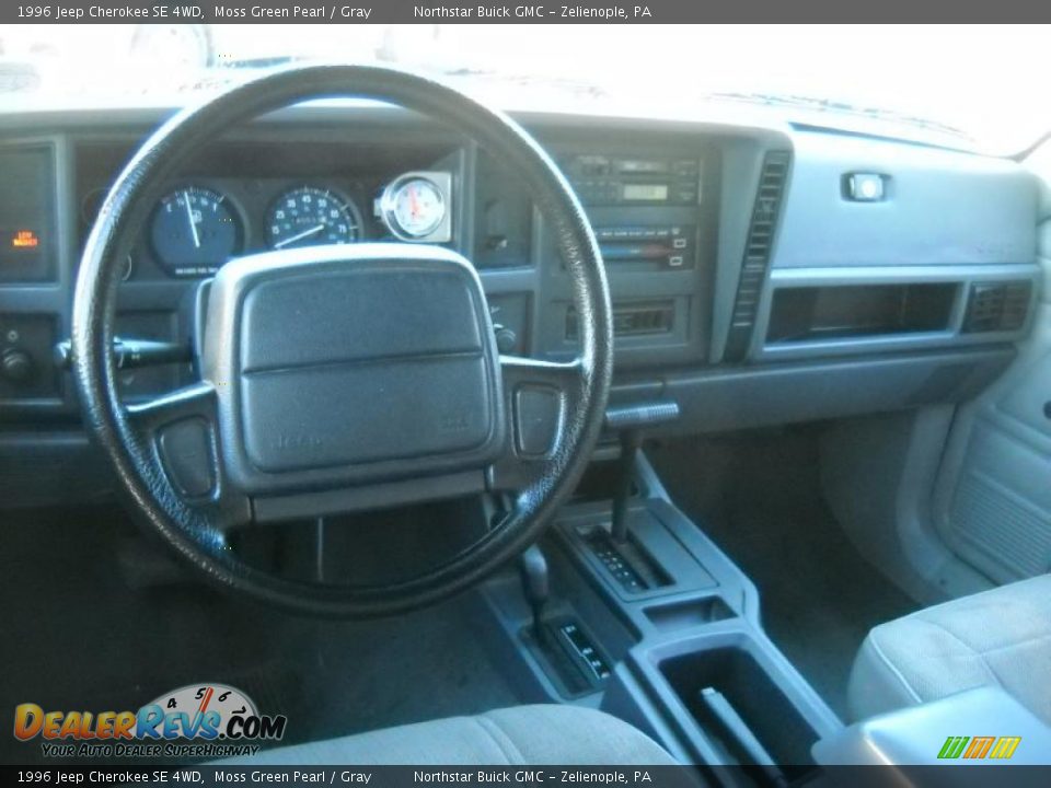 1996 Jeep Cherokee SE 4WD Moss Green Pearl / Gray Photo #15