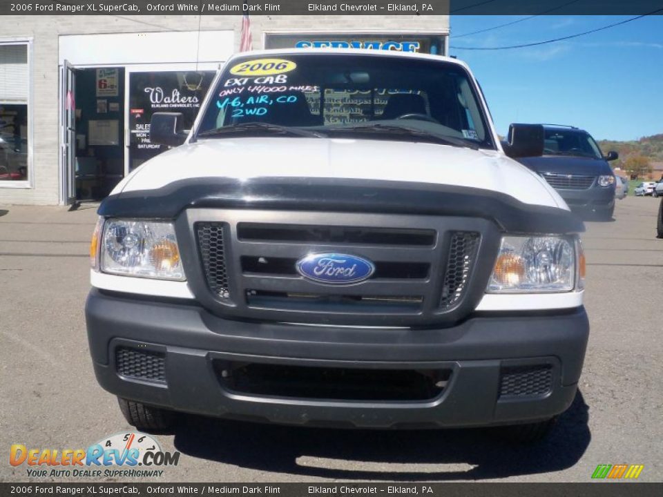 2006 Ford Ranger XL SuperCab Oxford White / Medium Dark Flint Photo #2