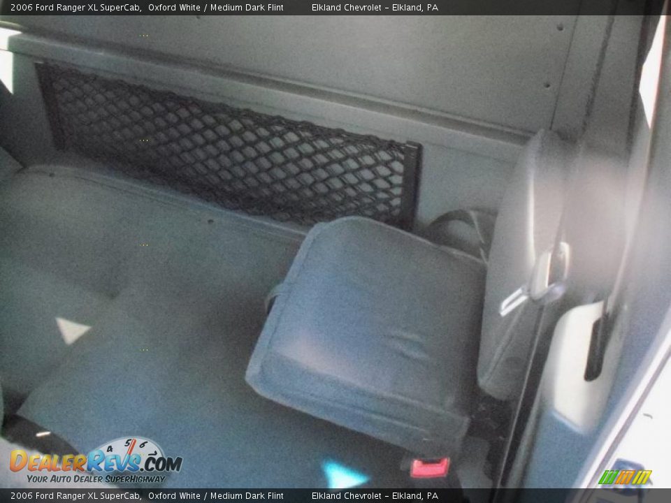 2006 Ford Ranger XL SuperCab Oxford White / Medium Dark Flint Photo #15