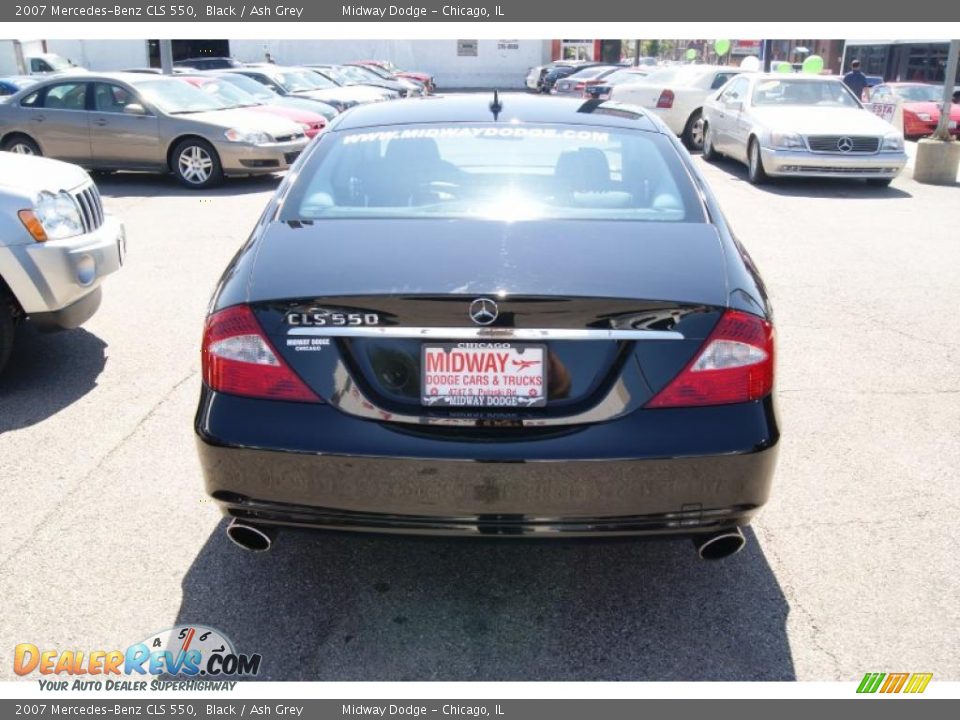 2007 Mercedes-Benz CLS 550 Black / Ash Grey Photo #4