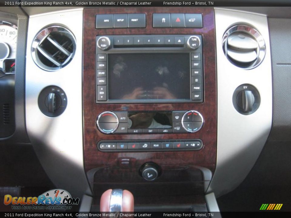 Controls of 2011 Ford Expedition King Ranch 4x4 Photo #24
