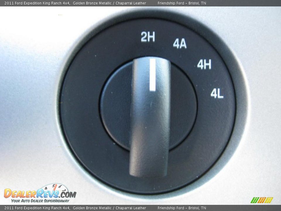 Controls of 2011 Ford Expedition King Ranch 4x4 Photo #29