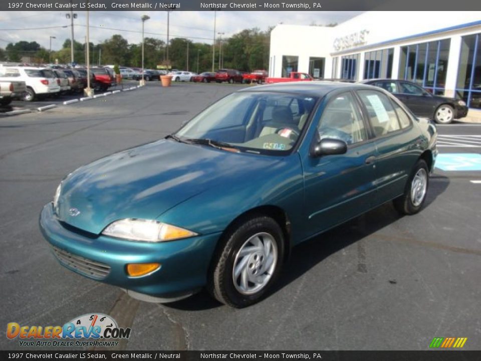 1997 Chevrolet Cavalier LS Sedan Green Metallic / Neutral Photo #5