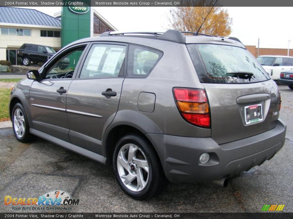 2004 Pontiac Vibe Shadow Gray / Graphite Photo #3