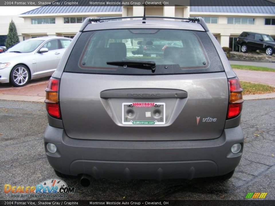 2004 Pontiac Vibe Shadow Gray / Graphite Photo #4