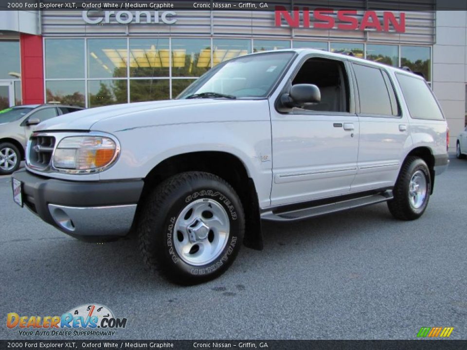 2000 Ford Explorer XLT Oxford White / Medium Graphite Photo #1