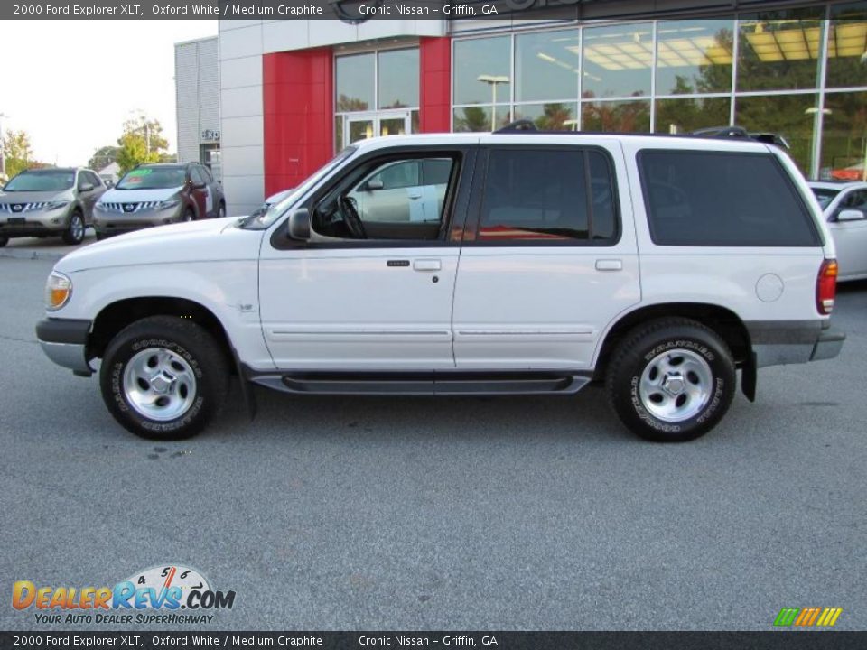 2000 Ford Explorer XLT Oxford White / Medium Graphite Photo #2