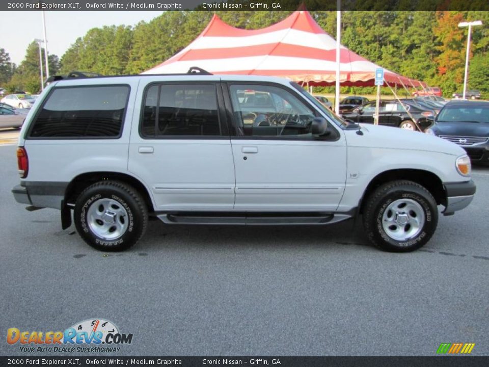 2000 Ford Explorer XLT Oxford White / Medium Graphite Photo #6