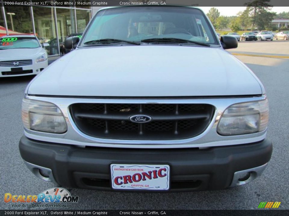 2000 Ford Explorer XLT Oxford White / Medium Graphite Photo #8