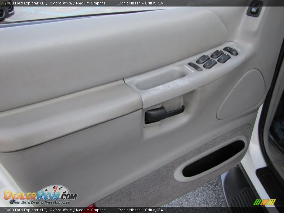 Medium Graphite Interior - 2000 Ford Explorer XLT Photo #11