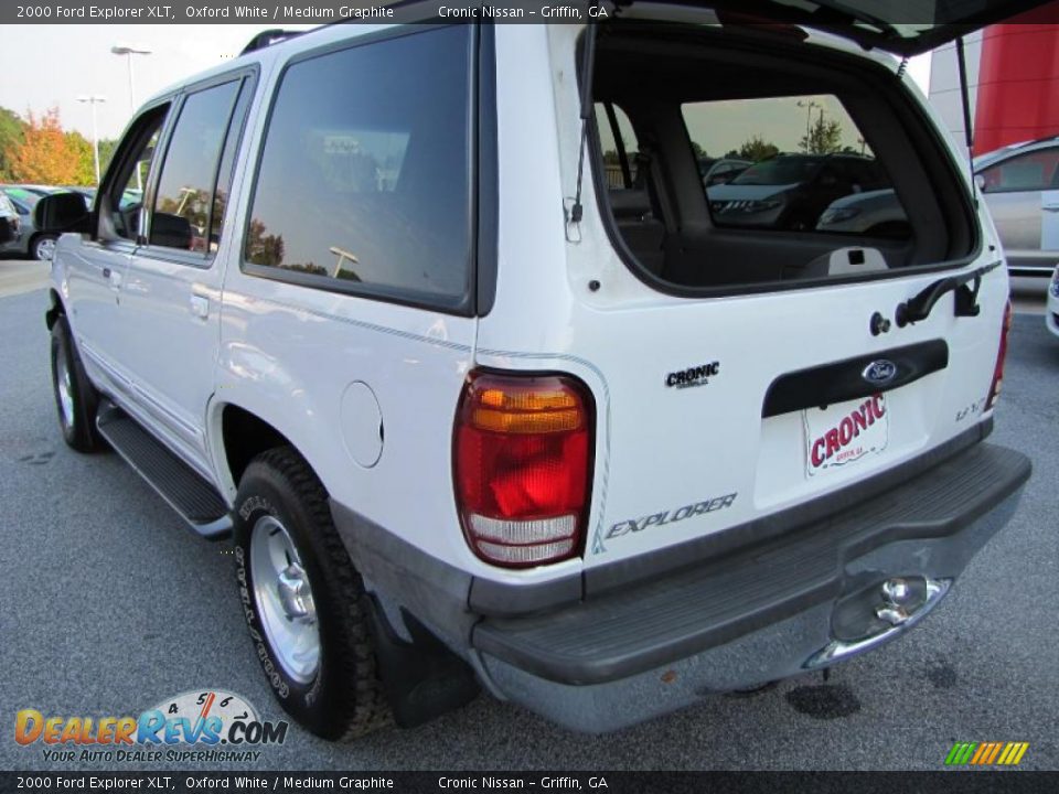 2000 Ford Explorer XLT Oxford White / Medium Graphite Photo #13