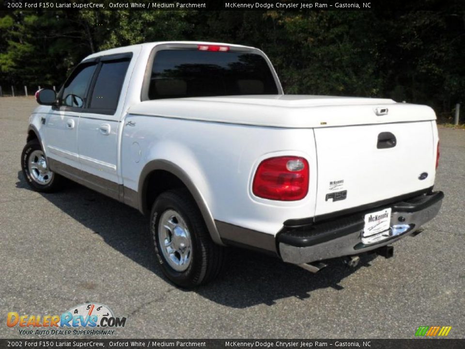 2002 Ford F150 Lariat SuperCrew Oxford White / Medium Parchment Photo #2