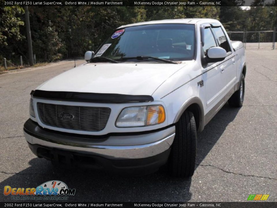 2002 Ford F150 Lariat SuperCrew Oxford White / Medium Parchment Photo #7