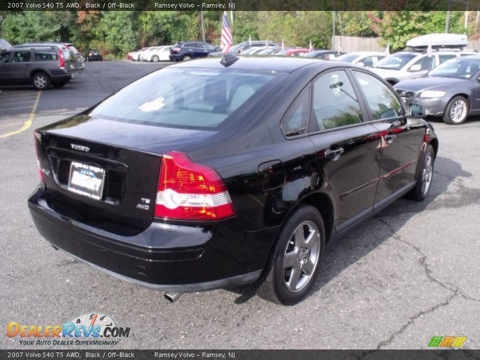 2007 Volvo S40 T5 AWD Black / Off-Black Photo #3