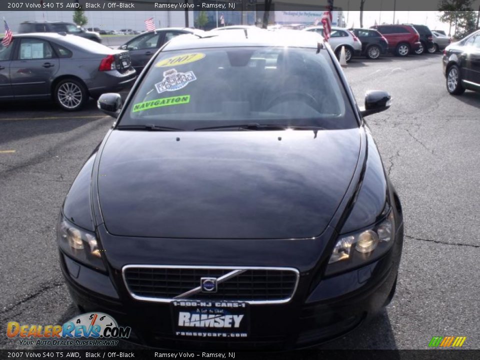 2007 Volvo S40 T5 AWD Black / Off-Black Photo #8