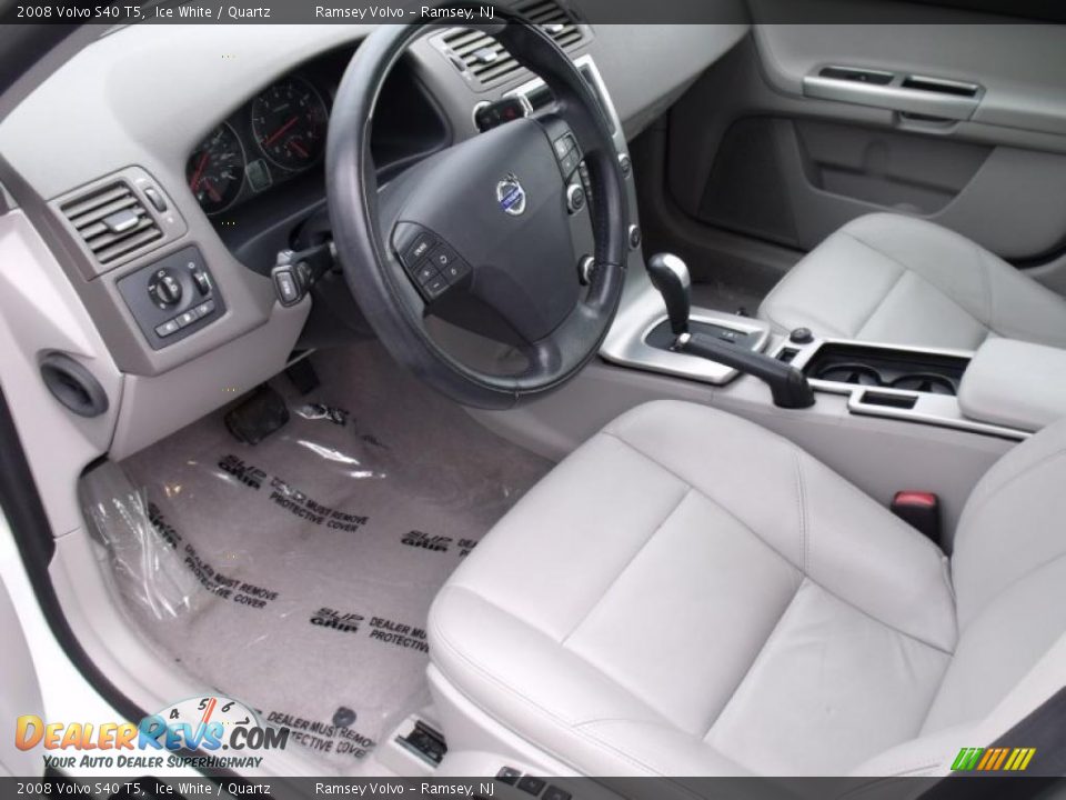 2008 Volvo S40 T5 Ice White / Quartz Photo #11