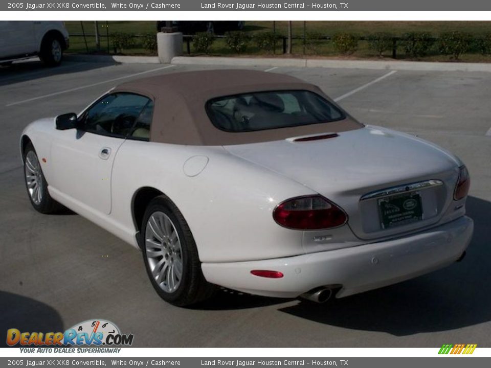 2005 Jaguar XK XK8 Convertible White Onyx / Cashmere Photo #9