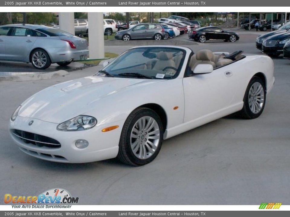 2005 Jaguar XK XK8 Convertible White Onyx / Cashmere Photo #15