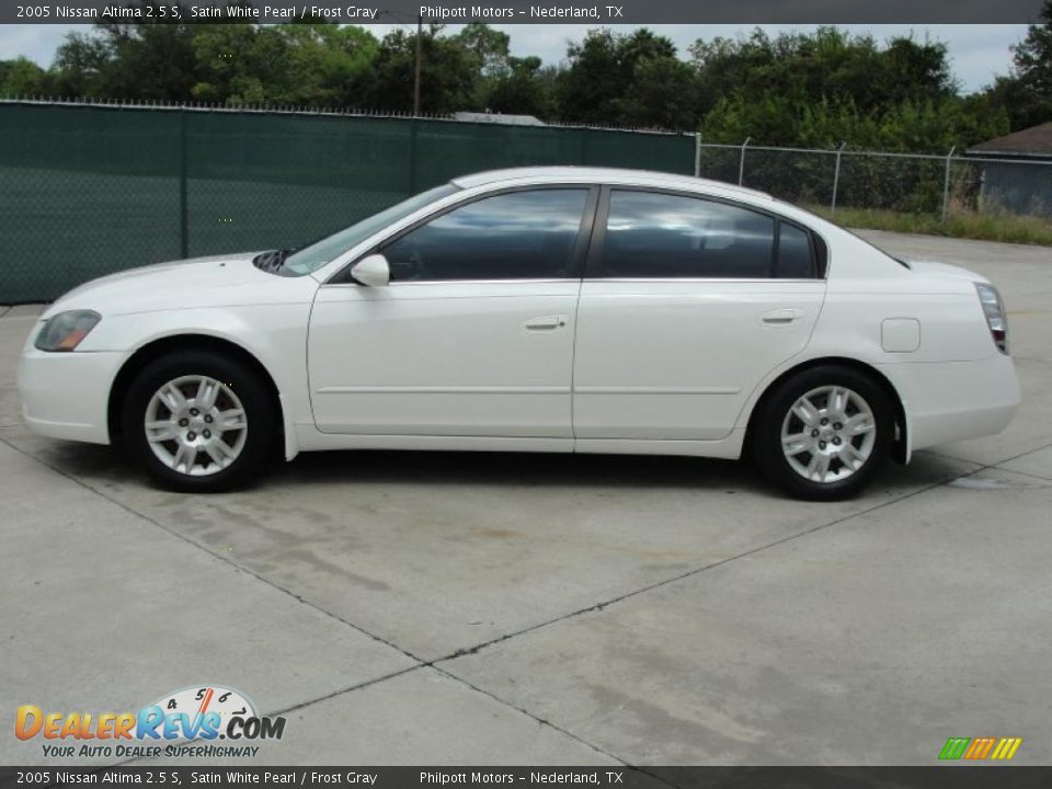 2005 Nissan Altima 2.5 S Satin White Pearl / Frost Gray Photo #6