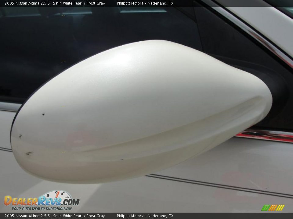 2005 Nissan Altima 2.5 S Satin White Pearl / Frost Gray Photo #16