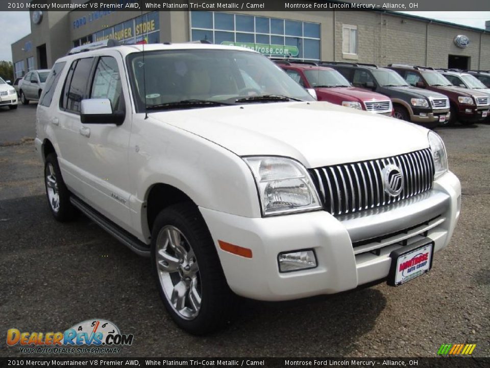 2010 Mercury Mountaineer V8 Premier AWD White Platinum Tri-Coat Metallic / Camel Photo #7