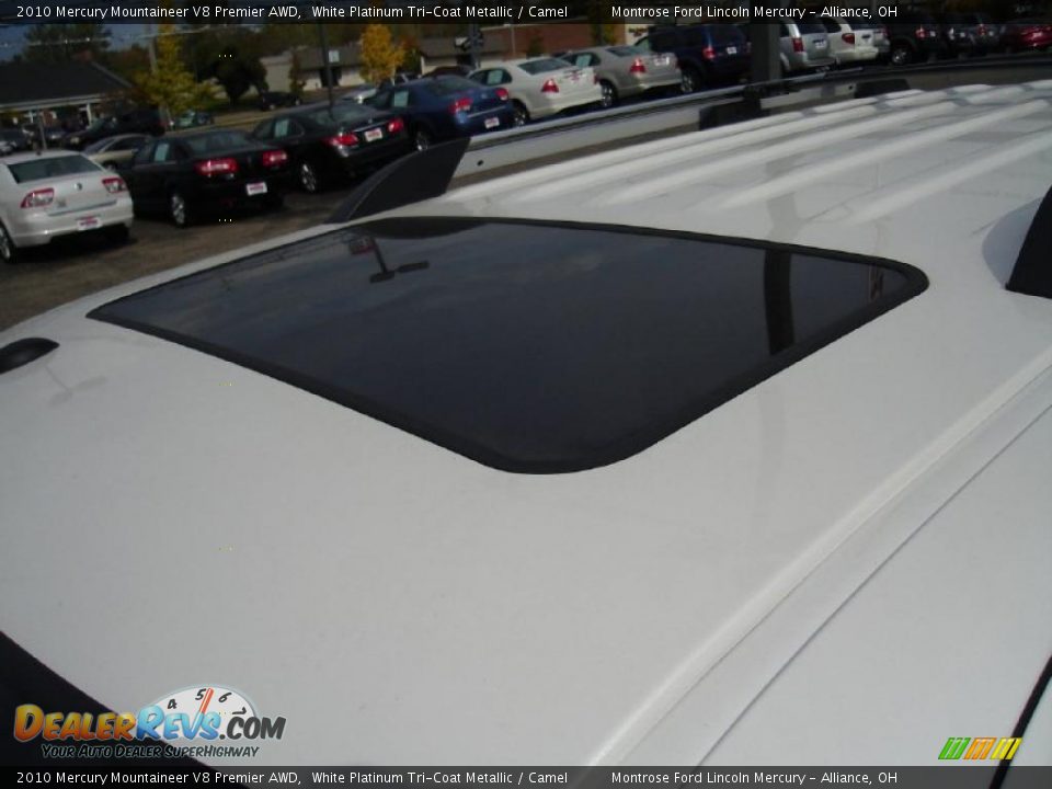 2010 Mercury Mountaineer V8 Premier AWD White Platinum Tri-Coat Metallic / Camel Photo #9
