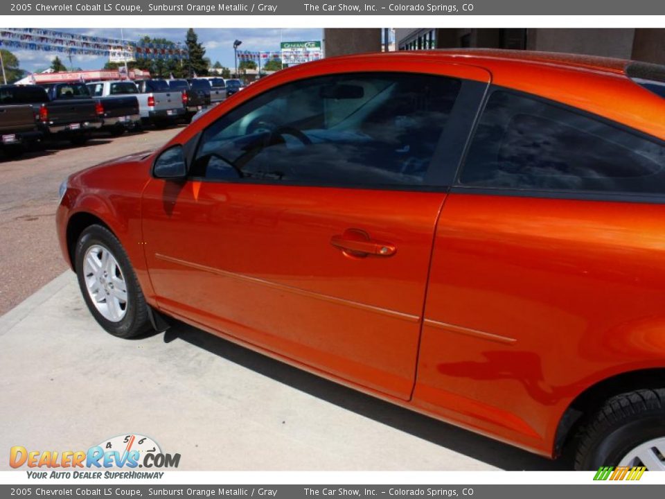 2005 Chevrolet Cobalt LS Coupe Sunburst Orange Metallic / Gray Photo #19