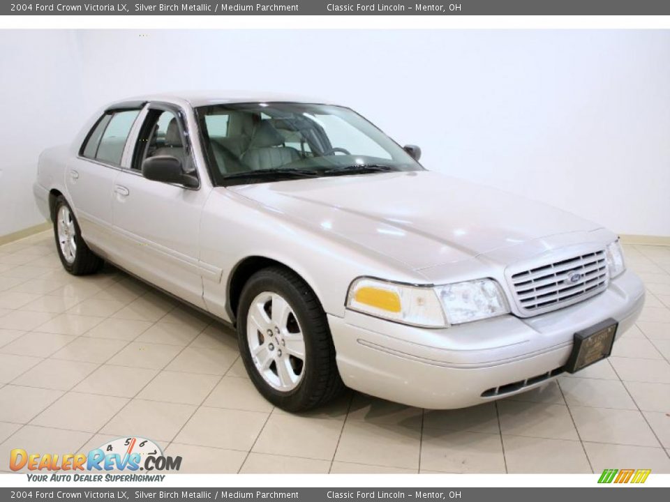 2004 Ford Crown Victoria LX Silver Birch Metallic / Medium Parchment Photo #1