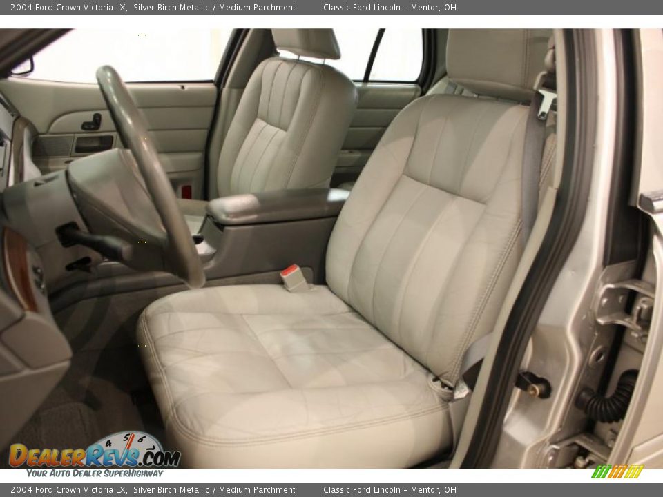Medium Parchment Interior - 2004 Ford Crown Victoria LX Photo #11