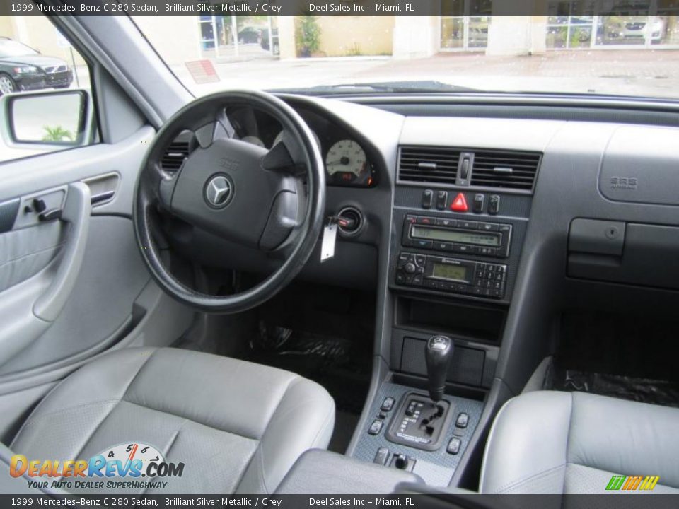 Grey Interior - 1999 Mercedes-Benz C 280 Sedan Photo #12