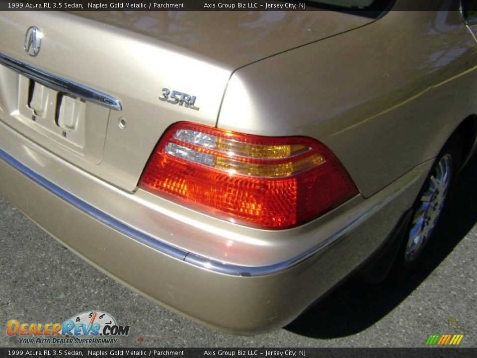 1999 Acura RL 3.5 Sedan Naples Gold Metallic / Parchment Photo #7