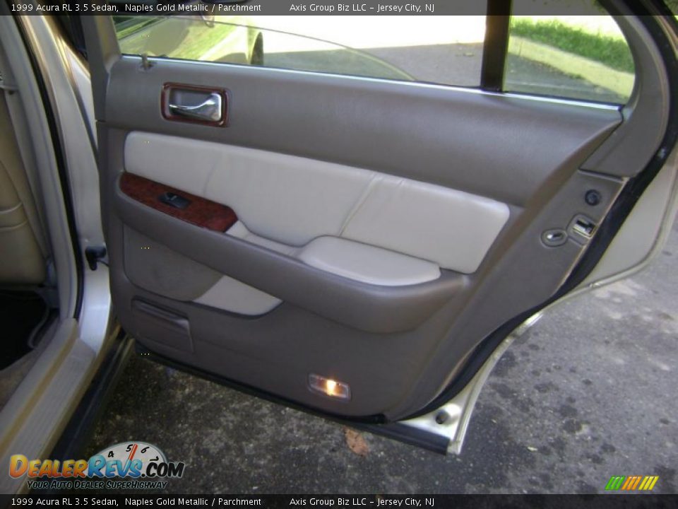 1999 Acura RL 3.5 Sedan Naples Gold Metallic / Parchment Photo #25