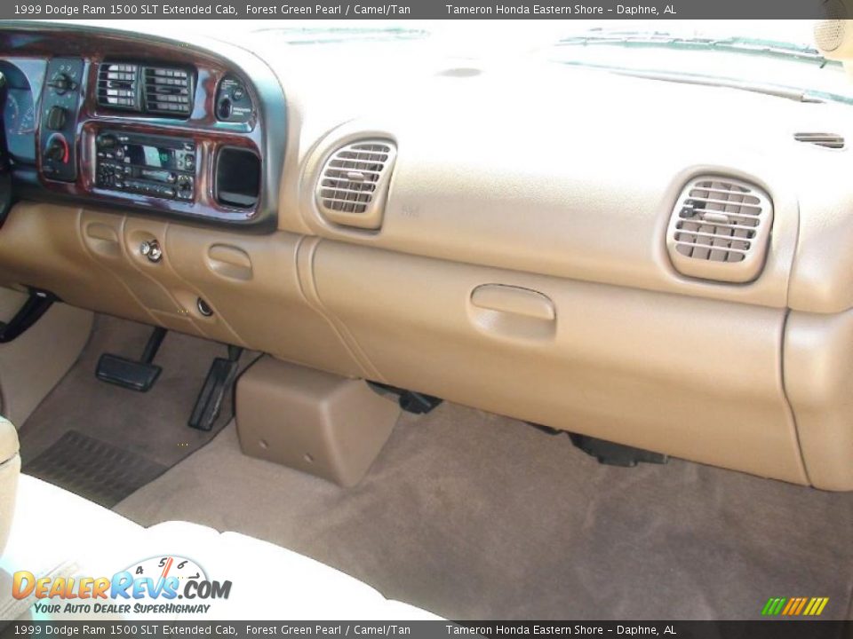 1999 Dodge Ram 1500 SLT Extended Cab Forest Green Pearl / Camel/Tan Photo #29