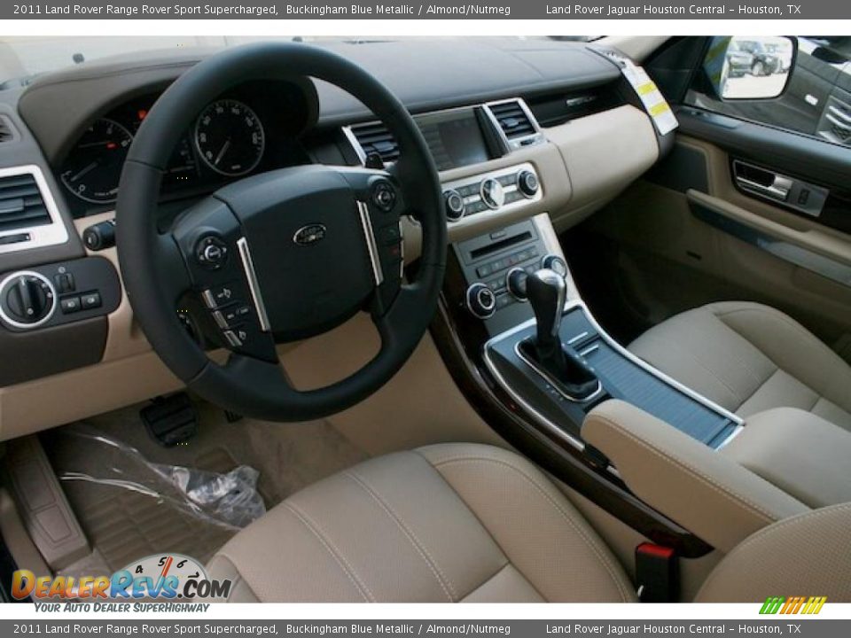 Almond/Nutmeg Interior - 2011 Land Rover Range Rover Sport Supercharged Photo #12