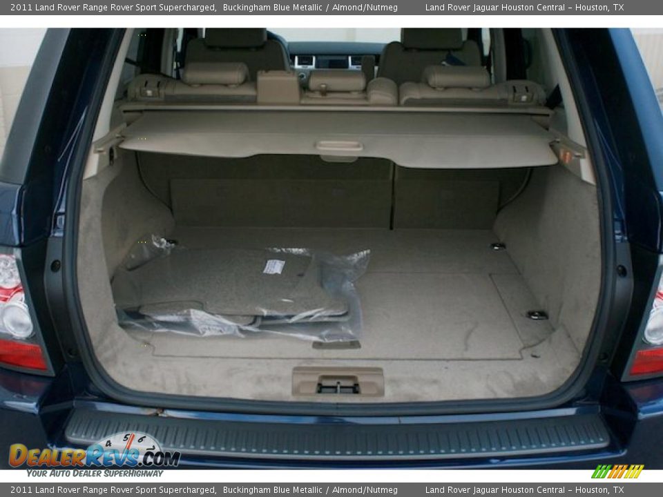 2011 Land Rover Range Rover Sport Supercharged Trunk Photo #17