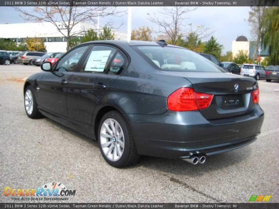 2011 BMW 3 Series 328i xDrive Sedan Tasman Green Metallic / Oyster/Black Dakota Leather Photo #3
