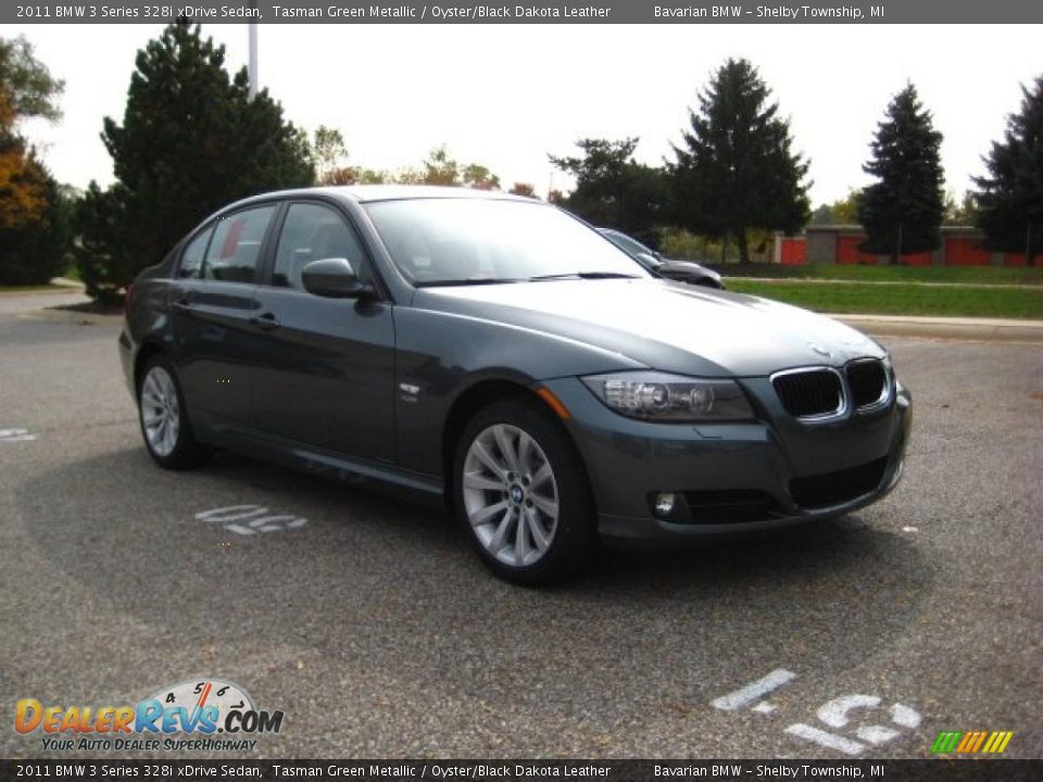 2011 BMW 3 Series 328i xDrive Sedan Tasman Green Metallic / Oyster/Black Dakota Leather Photo #7