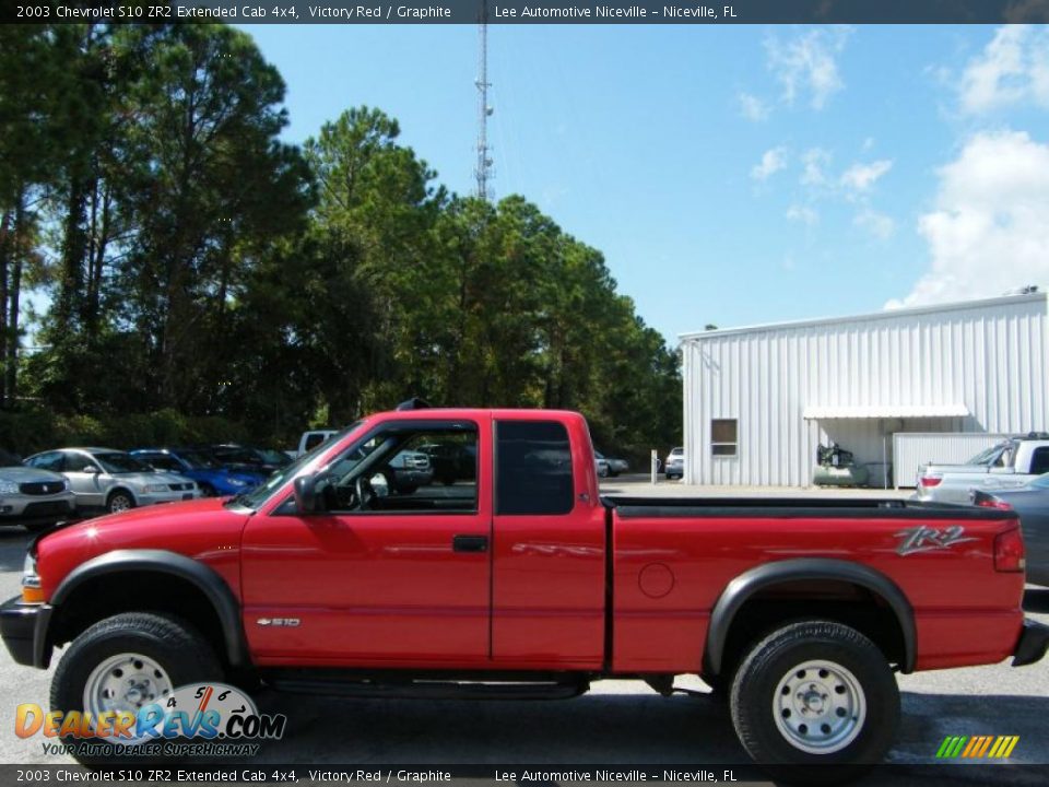 2003 Chevrolet S10 ZR2 Extended Cab 4x4 Victory Red / Graphite Photo #2