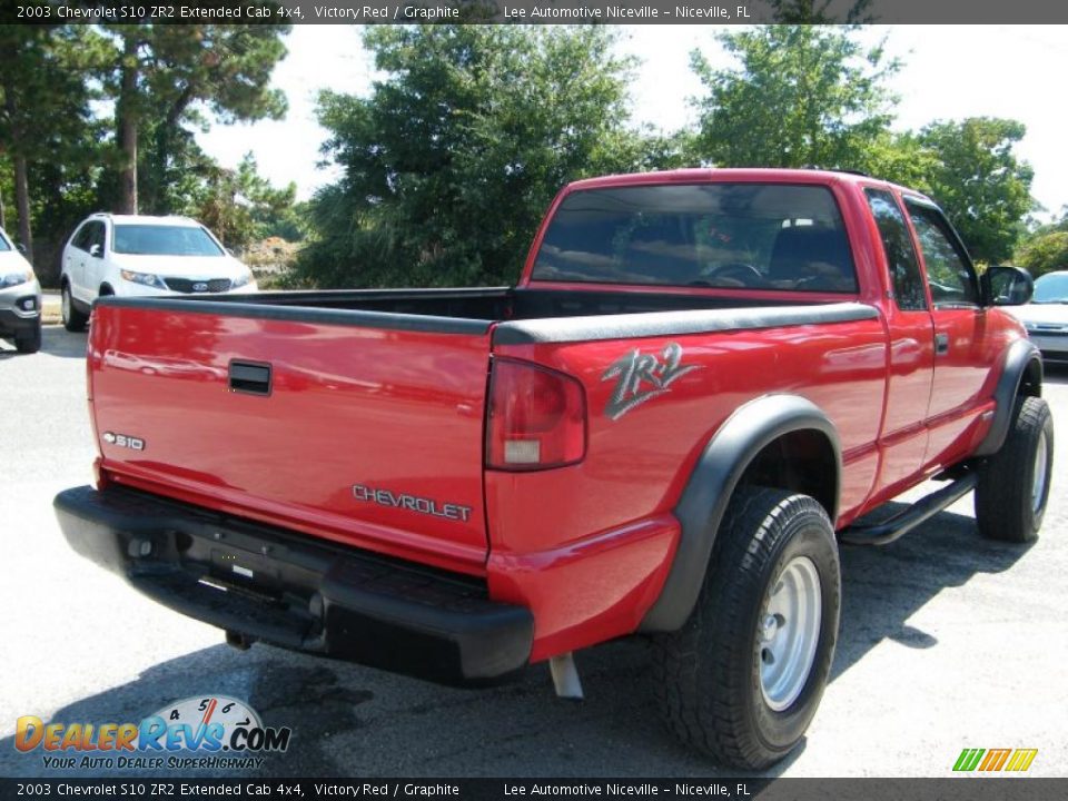 2003 Chevrolet S10 ZR2 Extended Cab 4x4 Victory Red / Graphite Photo #5